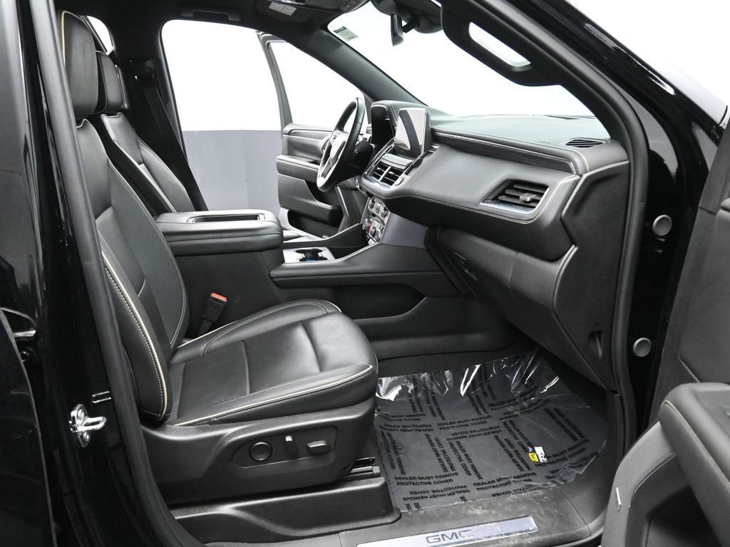 Used 2024 GMC Yukon SLT image 20
