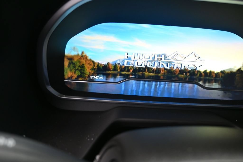 Used 2023 Chevrolet Tahoe High Country RWD image 10
