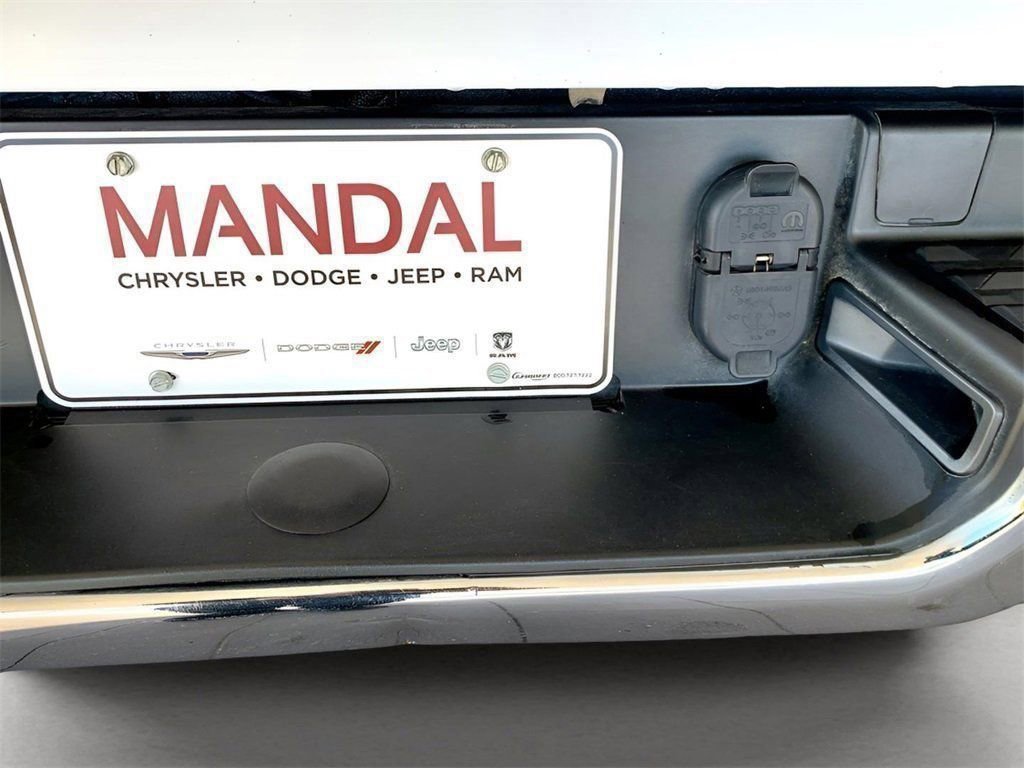 Used 2024 RAM 1500 Laramie image 23