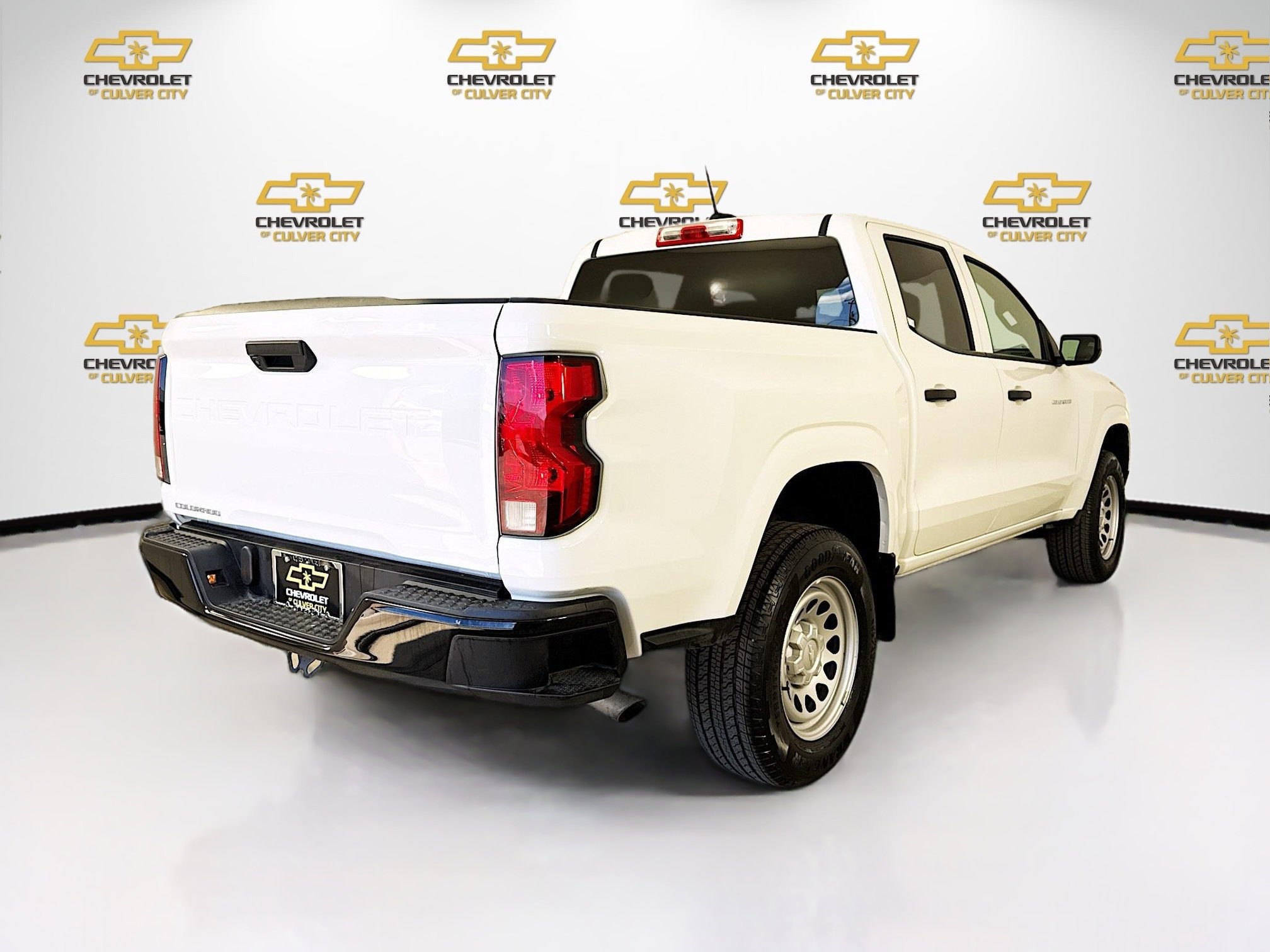 Used 2024 Chevrolet Colorado W/T image 7