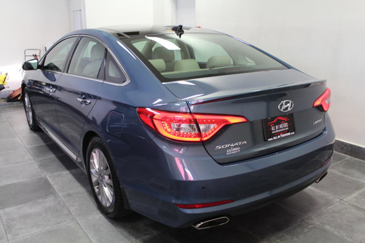 Used 2015 Hyundai Sonata Limited w/ Option Group 06 FWD image 4