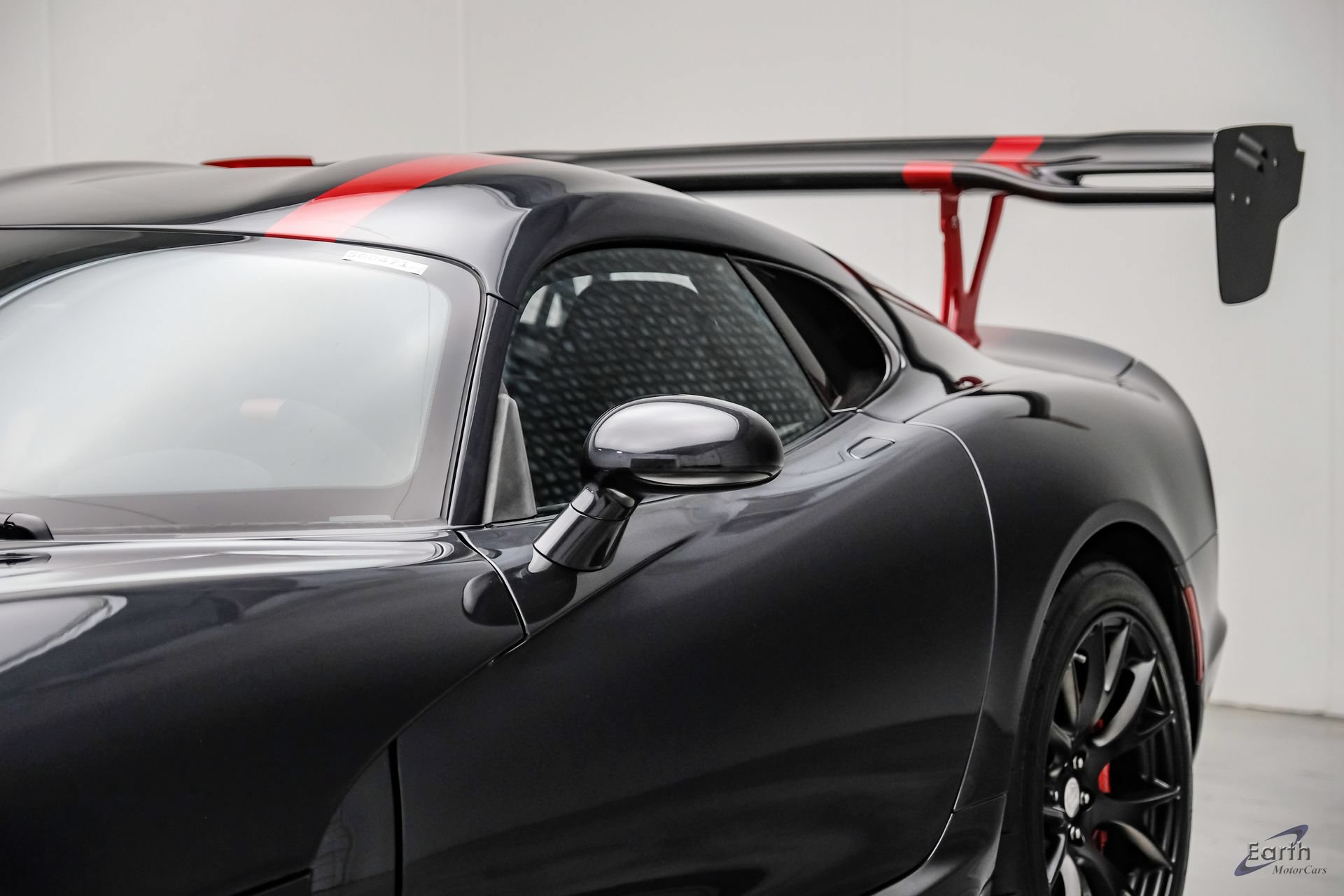 Used 2017 Dodge Viper ACR w/ Extreme Aero Package RWD image 36