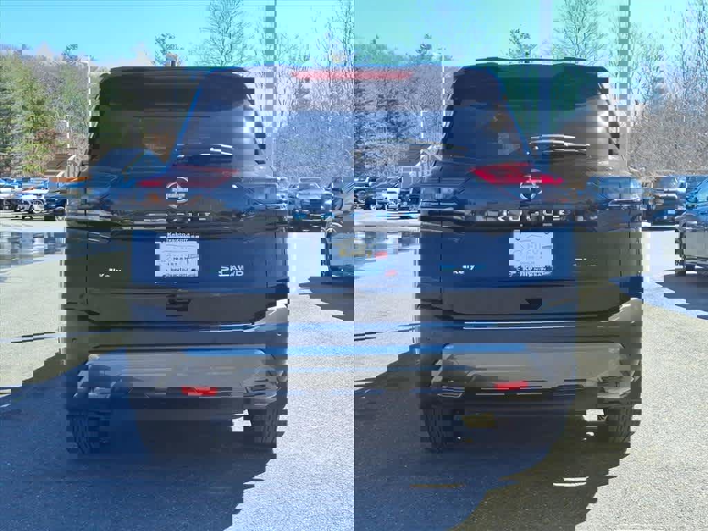 Certified 2023 Nissan Rogue SL w/ SL Premium Package image 4