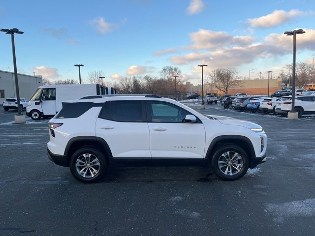 Used 2025 Chevrolet Equinox LT image 6