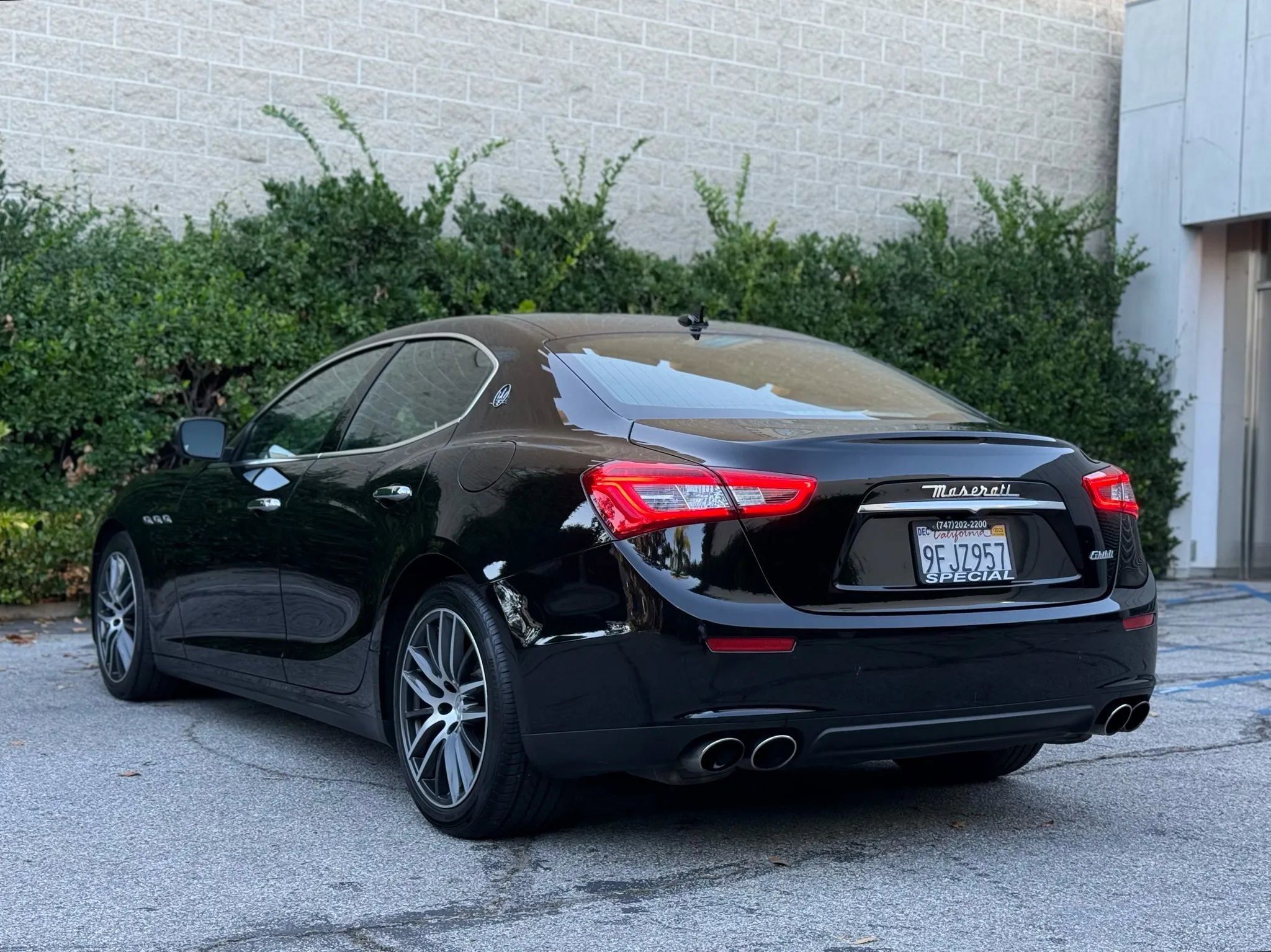 Used 2016 Maserati Ghibli image 3