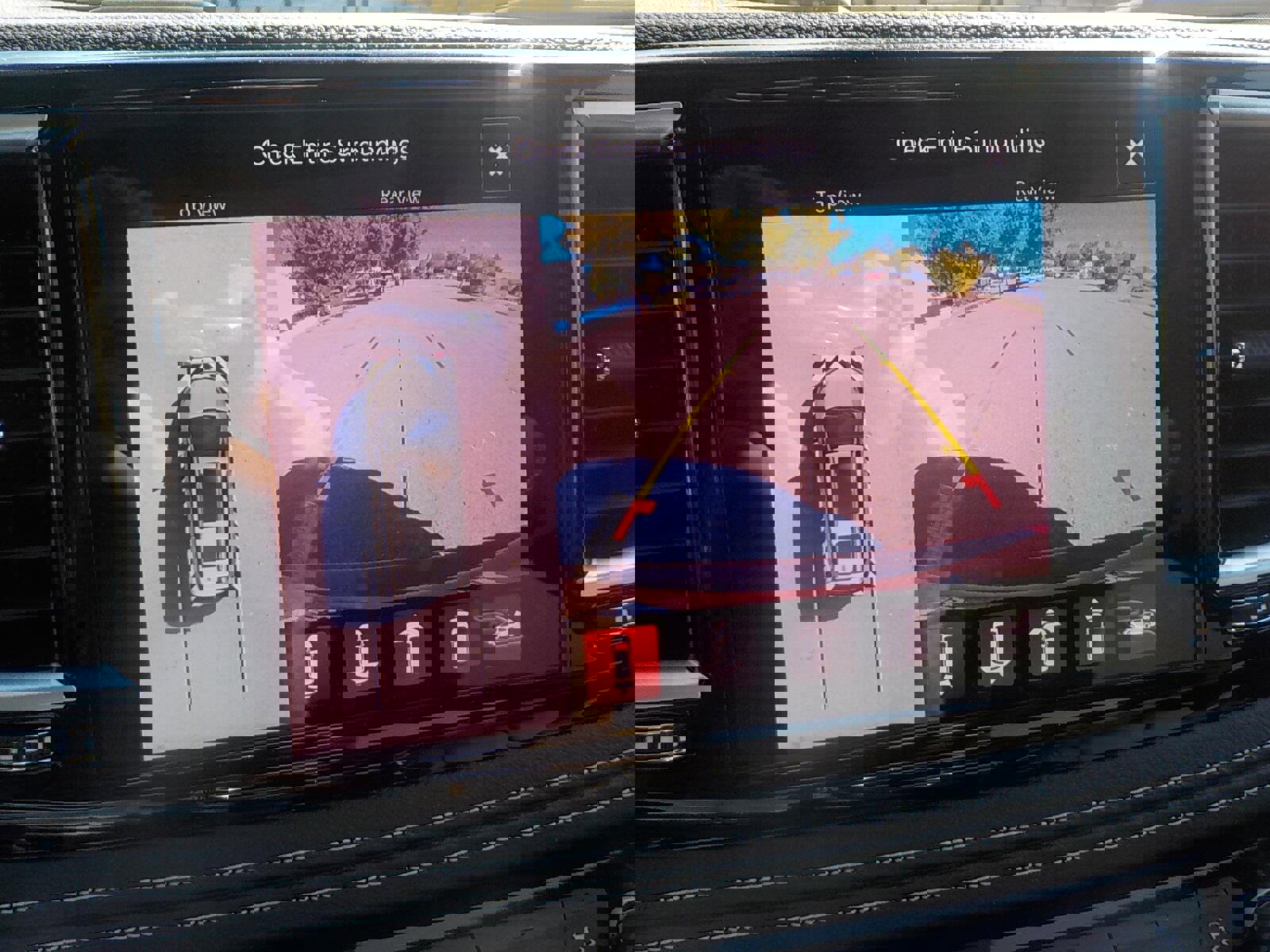 Used 2025 Chrysler Pacifica Premium image 25