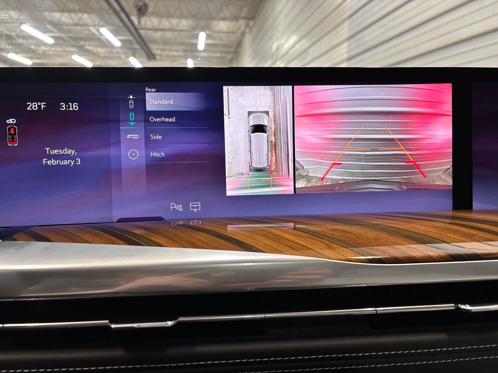 Used 2025 Cadillac Escalade Sport Platinum image 21