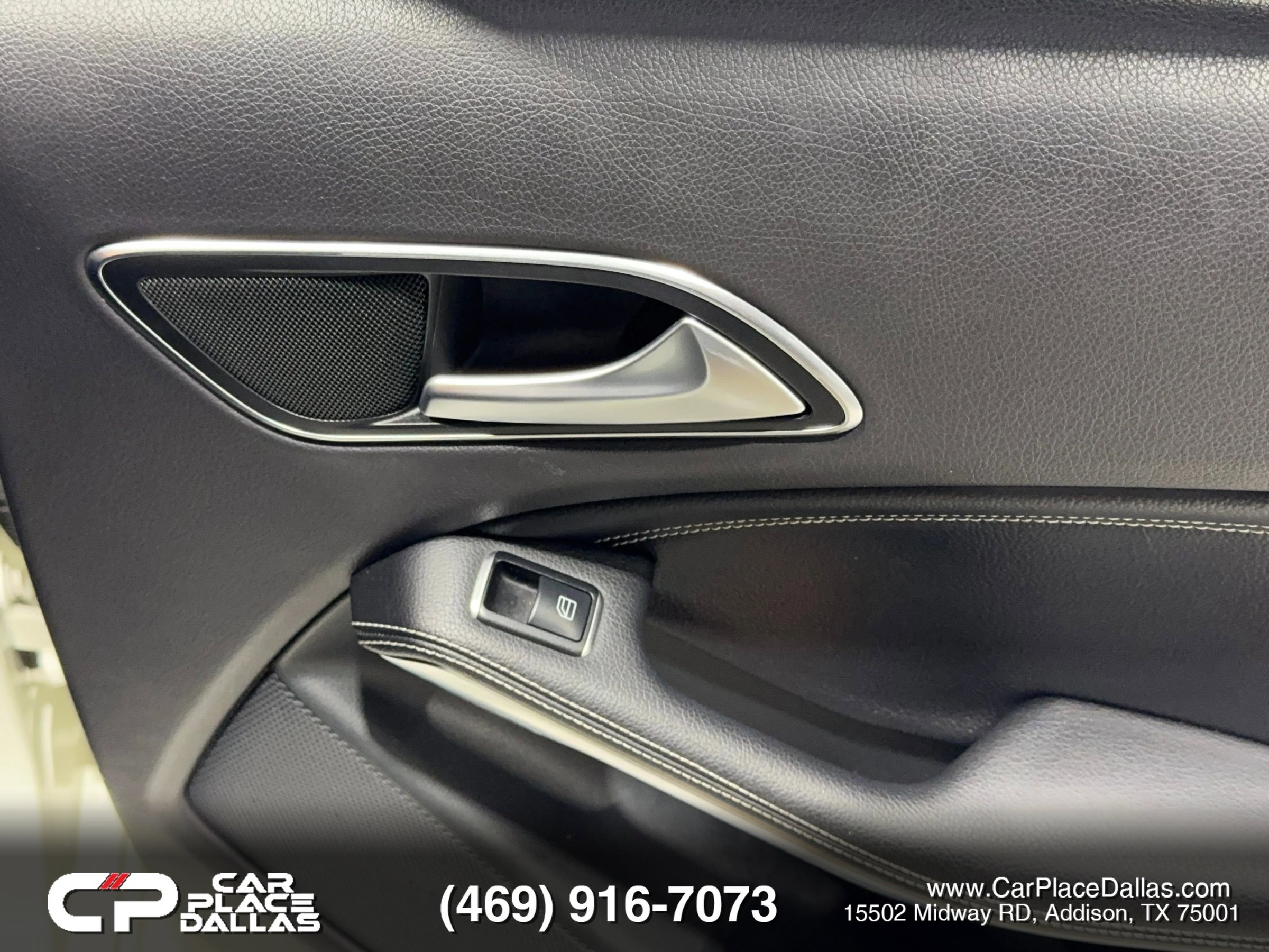 Used 2014 Mercedes-Benz CLA 250 image 29