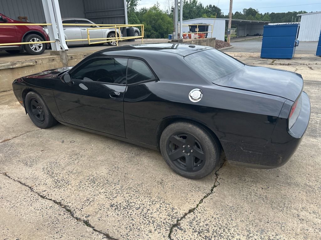 Used 2012 Dodge Challenger SXT w/ Sound Group RWD image 6