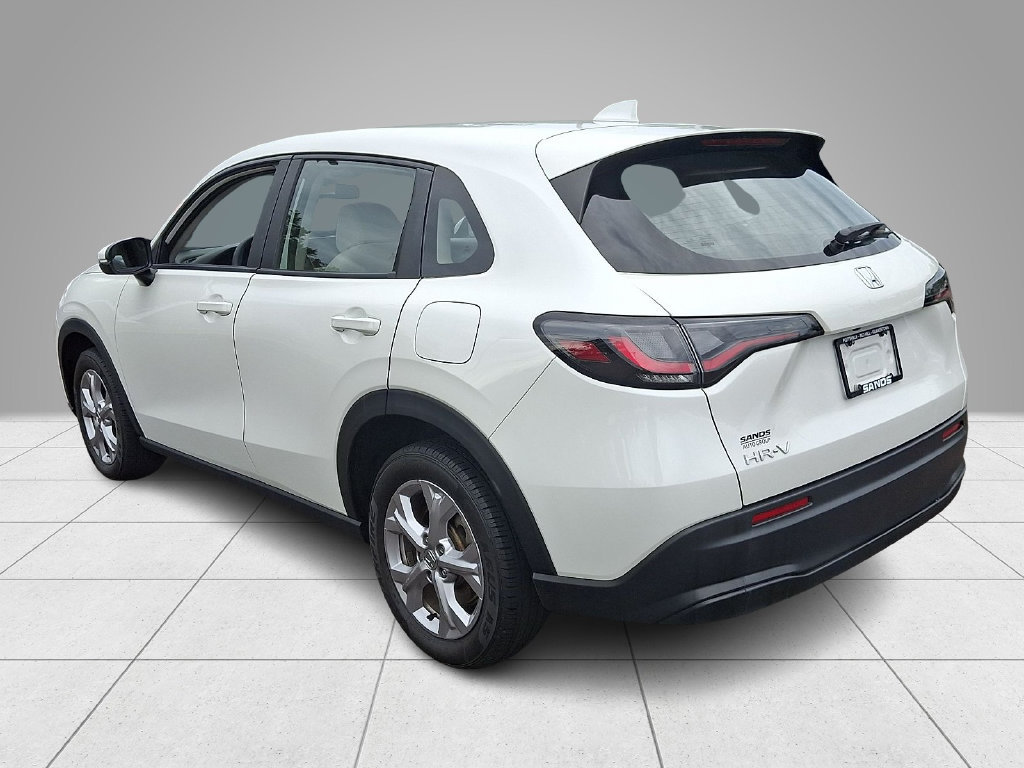 Used 2023 Honda HR-V LX image 7