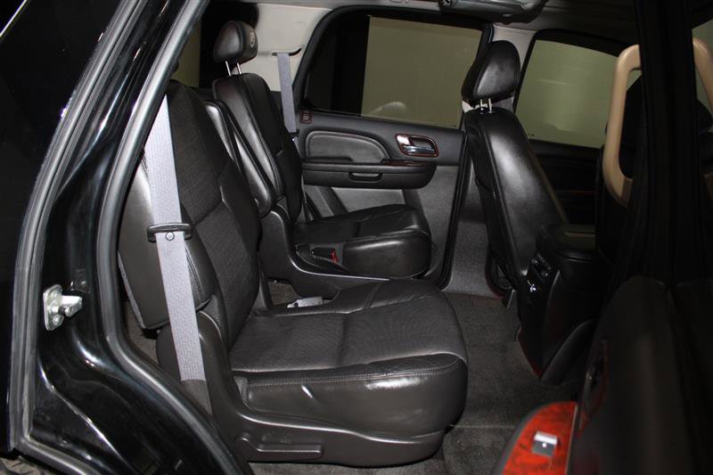 Used 2008 Cadillac Escalade AWD image 28
