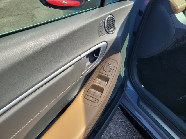 Used 2024 Hyundai Sonata Limited FWD image 10