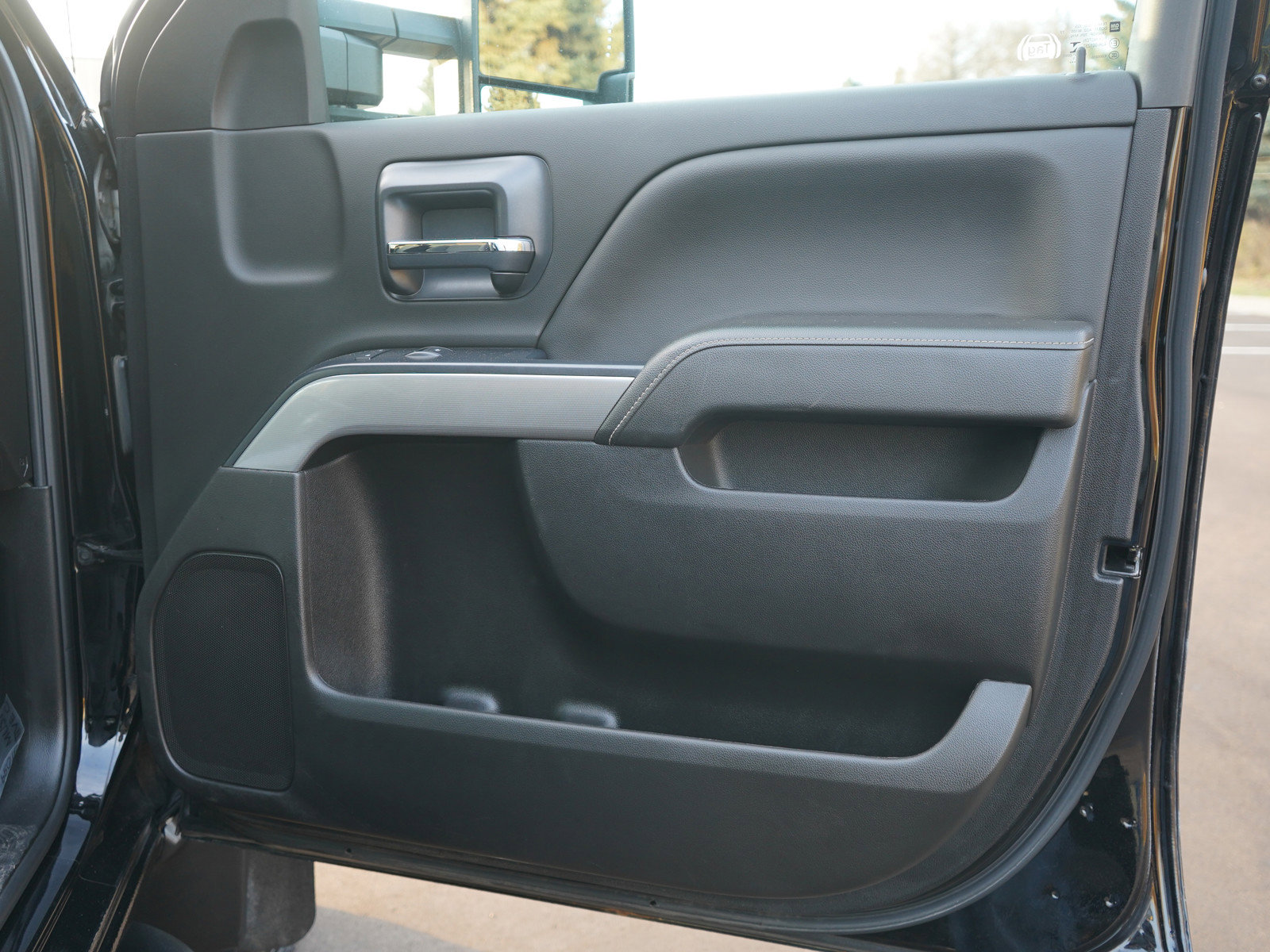 Used 2019 Chevrolet Silverado 2500 LT image 11