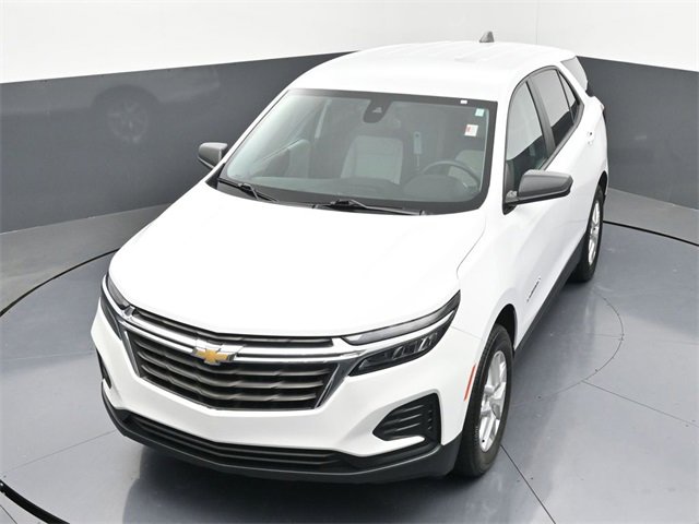 Used 2023 Chevrolet Equinox LS image 38