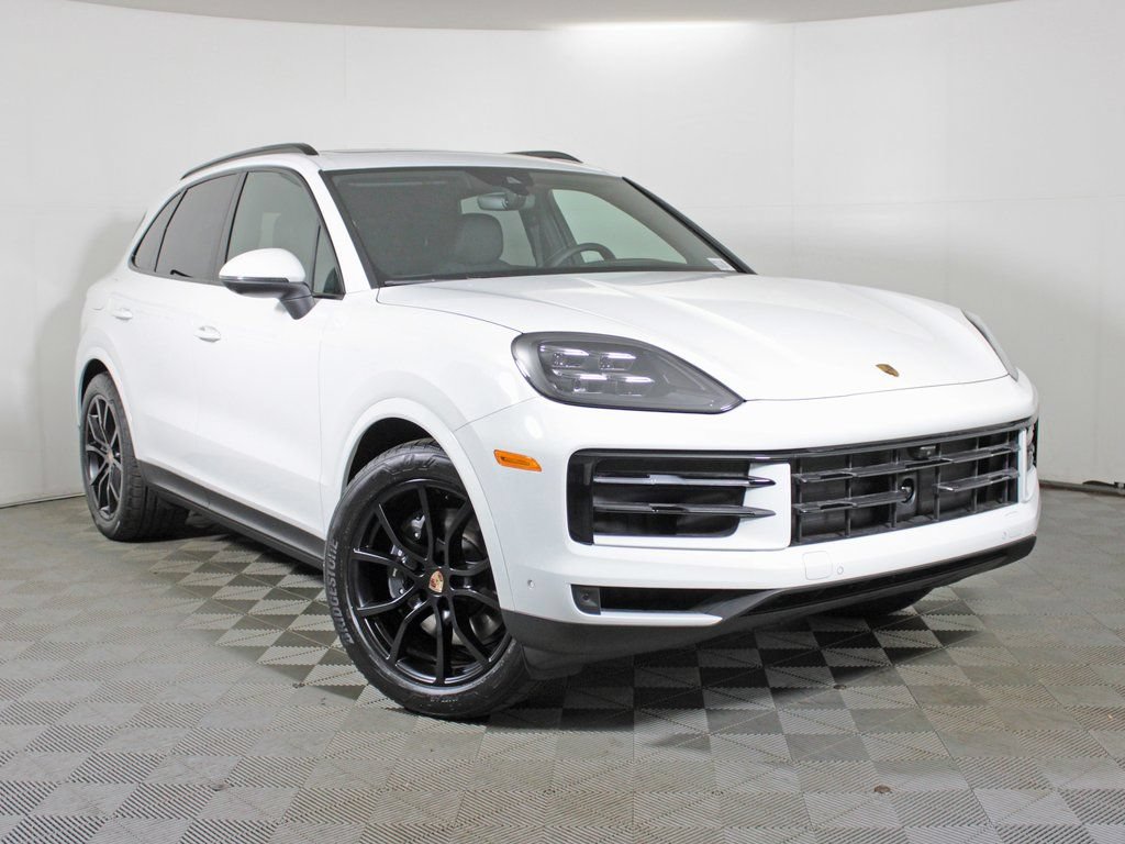 Certified 2026 Porsche Cayenne AWD/4WD image 9