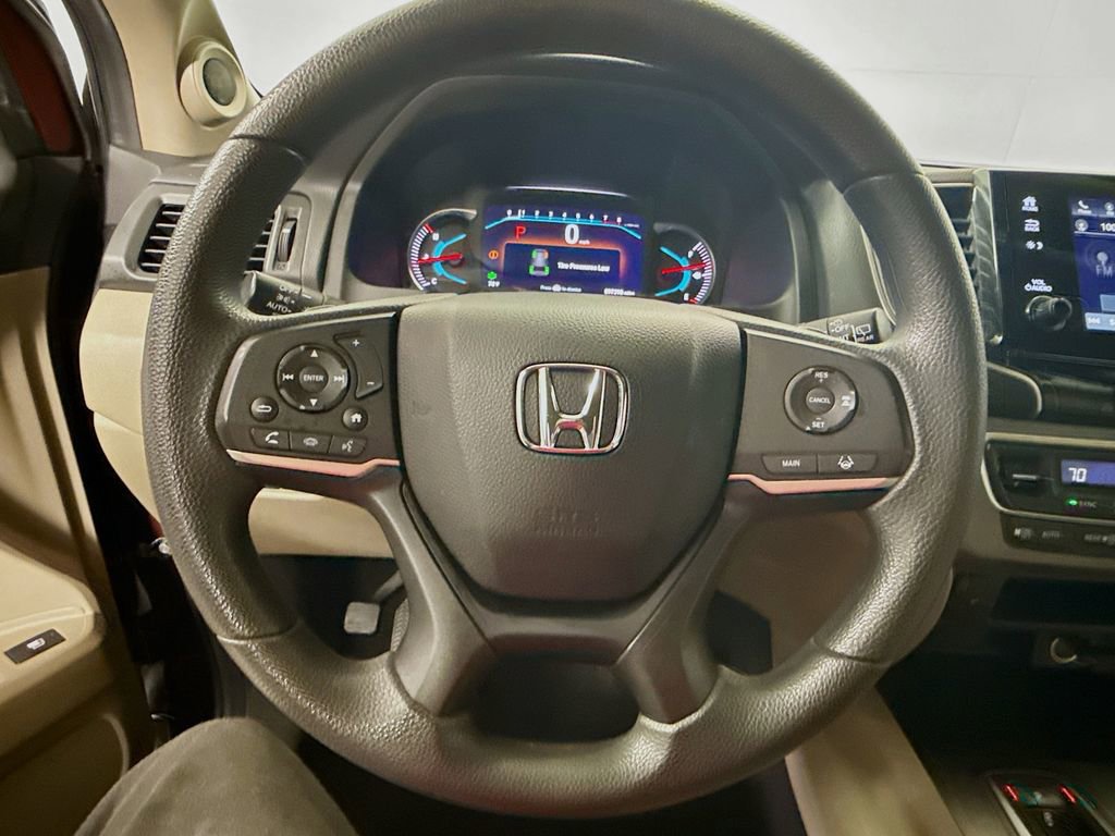 Used 2021 Honda Pilot EX image 11