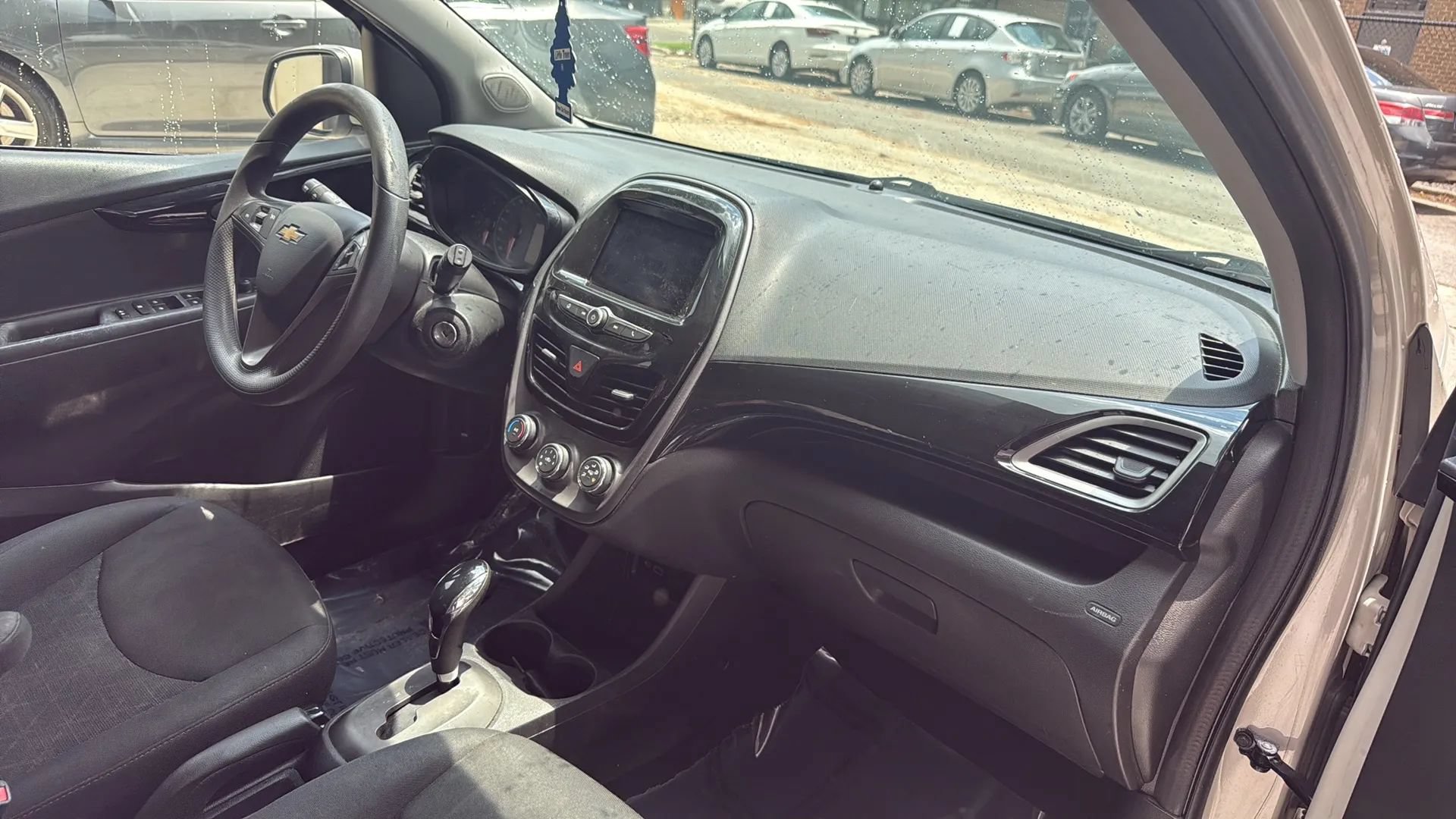 Used 2021 Chevrolet Spark LT FWD image 21