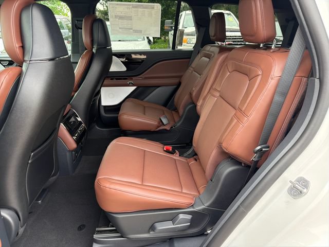 New 2026 Lincoln Aviator Reserve AWD/4WD image 14