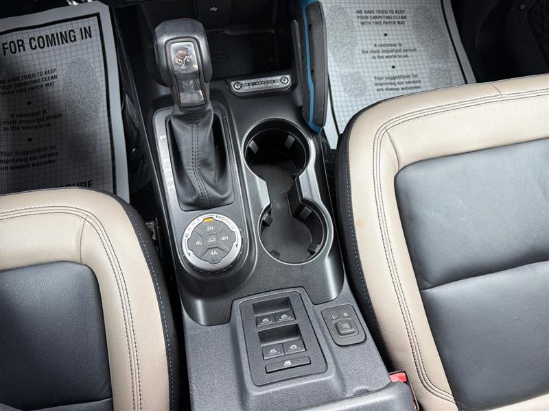 Used 2023 Ford Bronco Wildtrak image 23