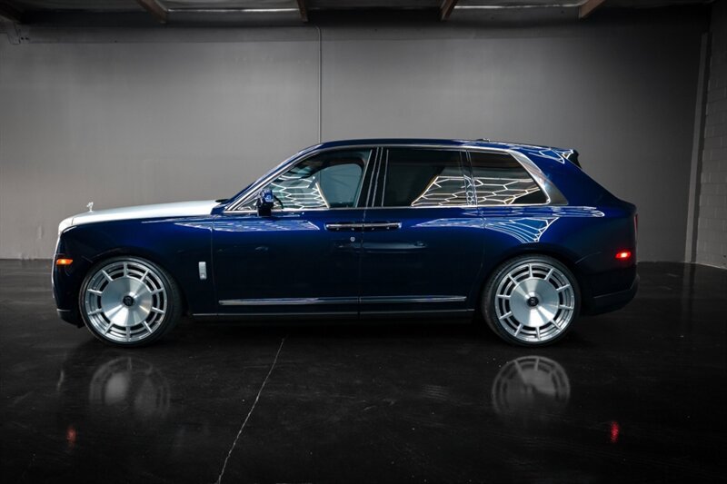 Used 2020 Rolls-Royce Cullinan AWD/4WD image 27