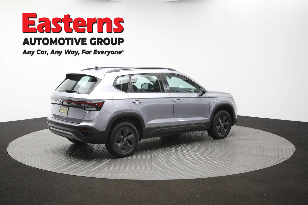 Used 2025 Volkswagen Taos S FWD image 39