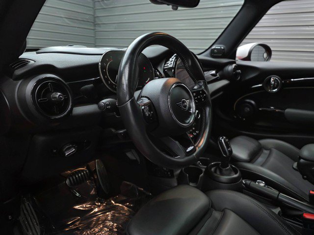 Used 2022 MINI Cooper John Cooper Works FWD image 11