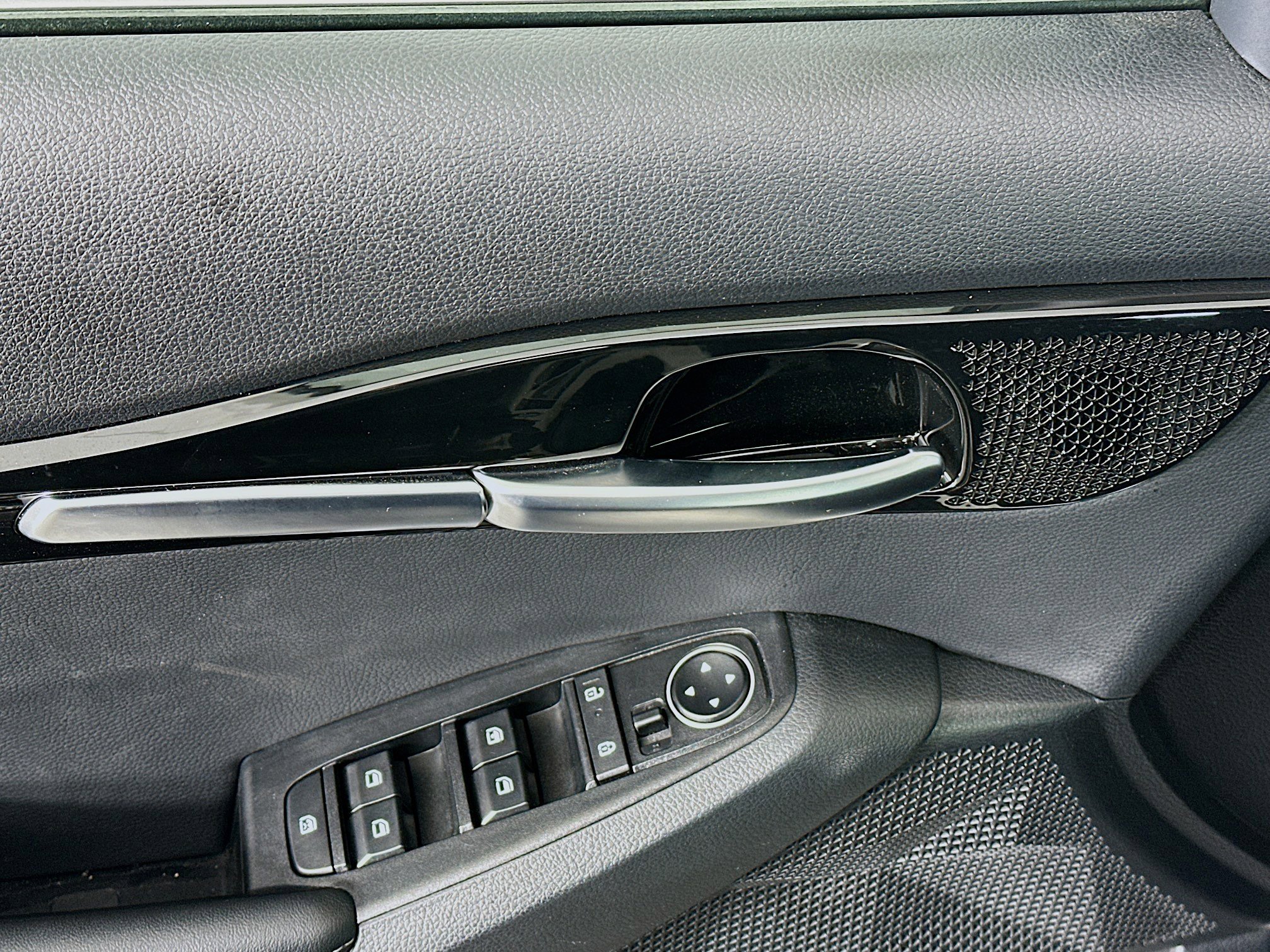 Used 2024 Kia Seltos S image 15