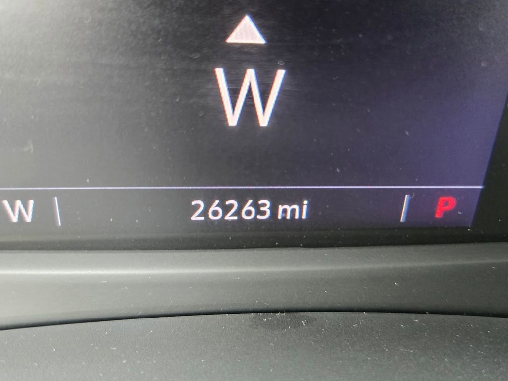 Used 2023 Cadillac XT4 Sport image 26