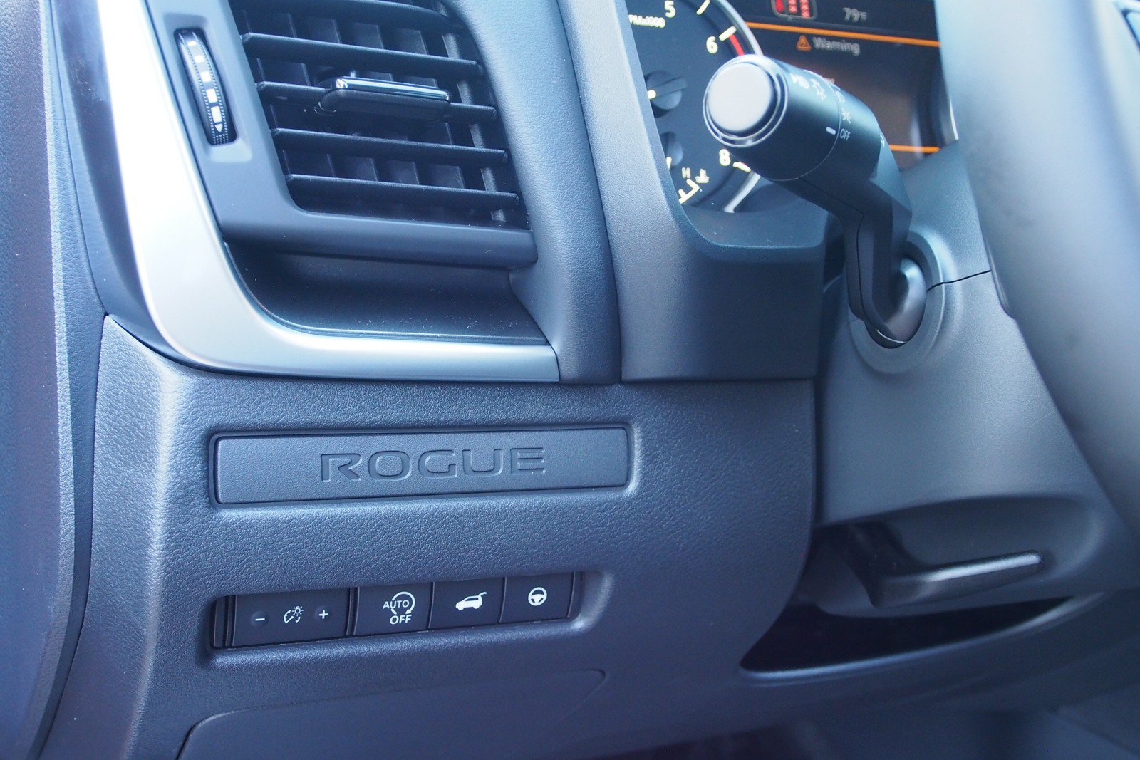 New 2026 Nissan Rogue Dark Armor FWD image 20