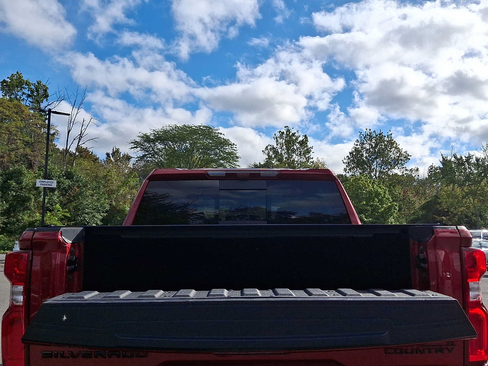 Used 2025 Chevrolet Silverado 1500 High Country w/ High Country Premium Package AWD/4WD image 27