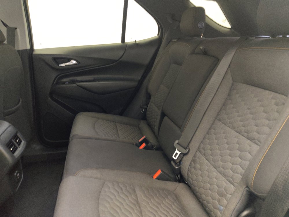Used 2020 Chevrolet Equinox LT FWD image 18