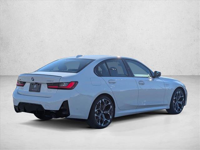 New 2026 BMW 330i xDrive Sedan w/ M Sport Package image 2