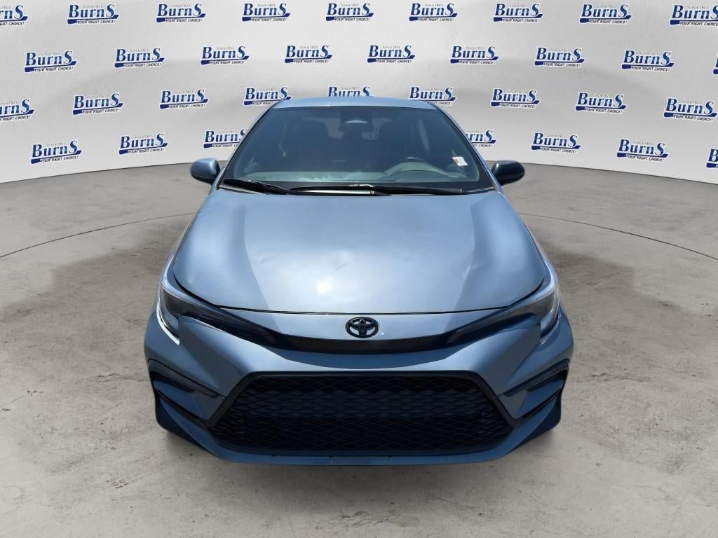 Used 2024 Toyota Corolla SE FWD image 2