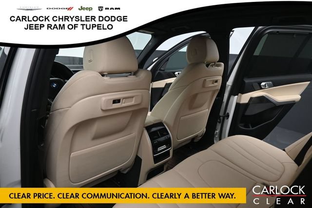 Used 2022 BMW X5 xDrive45e w/ Executive Package AWD/4WD image 26
