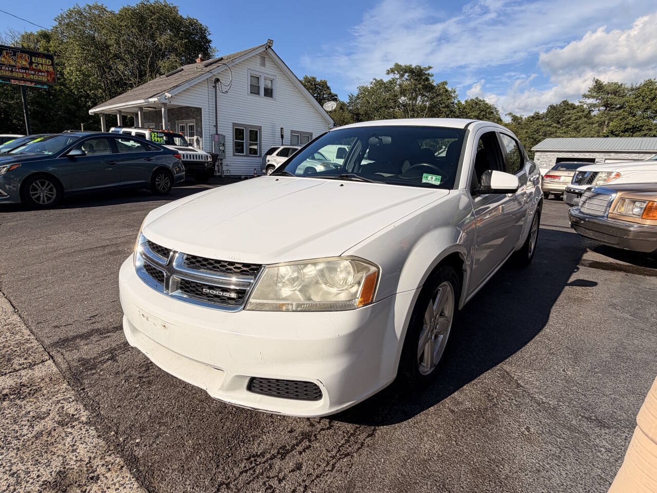 Used 2012 Dodge Avenger SXT FWD image 7