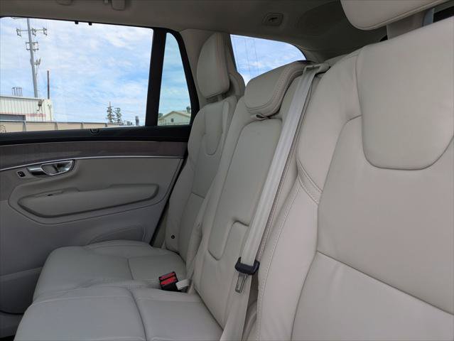 New 2026 Volvo XC90 T8 Ultra w/ Protection Package Premier AWD/4WD image 12