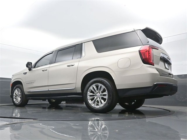 Used 2023 GMC Yukon XL SLT image 50