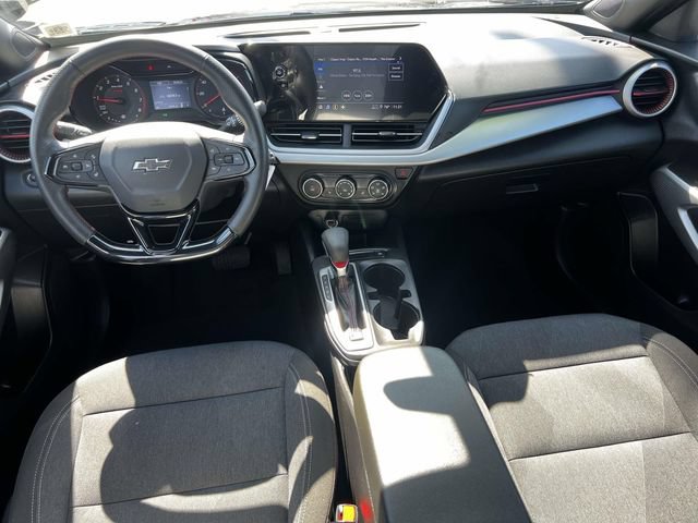 Used 2024 Chevrolet Trax RS w/ Driver Confidence Package FWD image 13