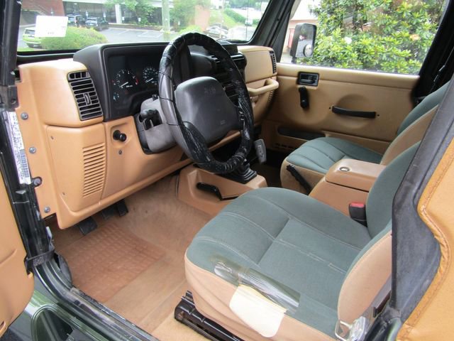 Used 1998 Jeep Wrangler Sahara image 13