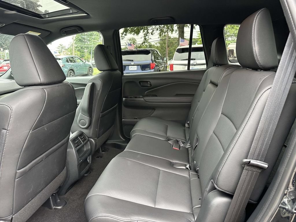 Certified 2023 Honda Passport EX-L image 9
