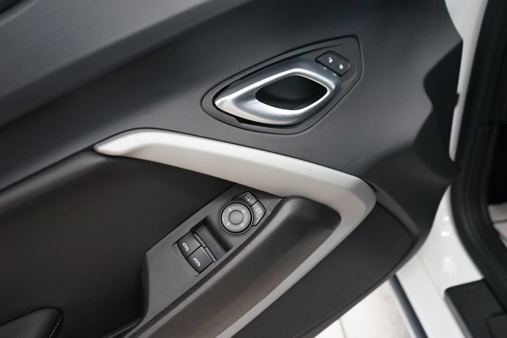 Used 2023 Chevrolet Camaro LT RWD image 23