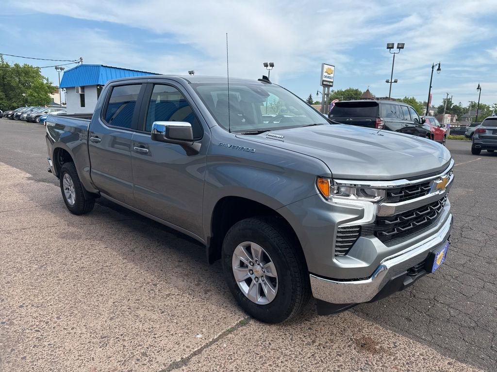 New 2025 Chevrolet Silverado 1500 LT w/ Convenience Package II image 4