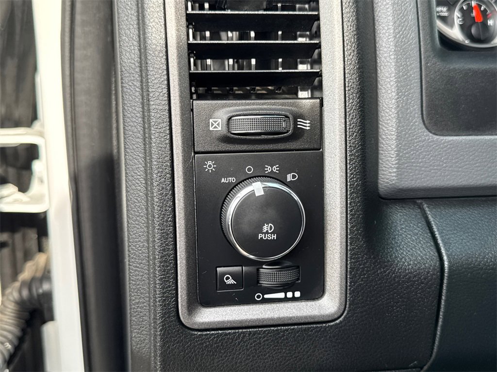 Used 2016 RAM 2500 Power Wagon Tradesman image 27