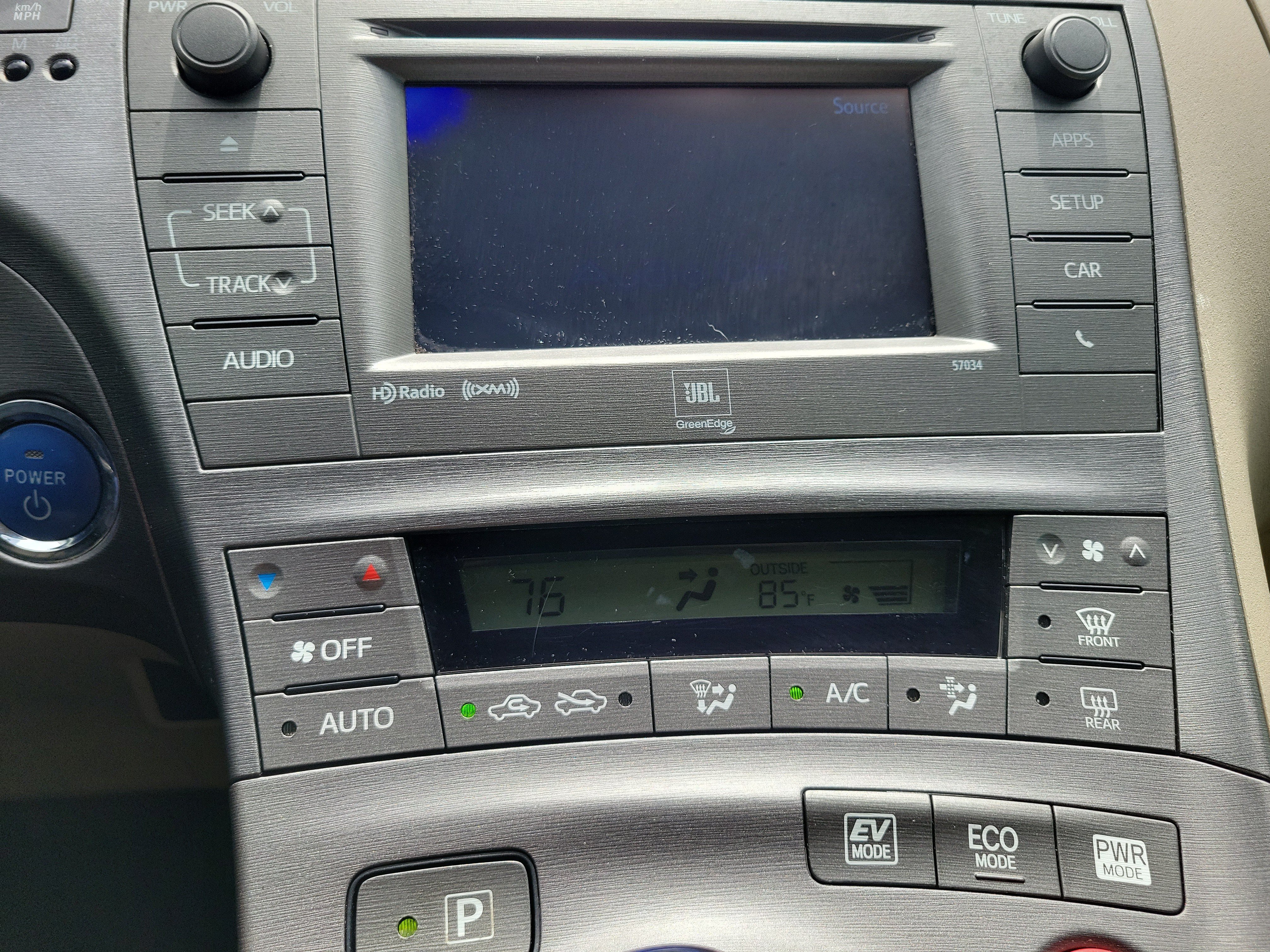 Used 2015 Toyota Prius Four FWD image 29