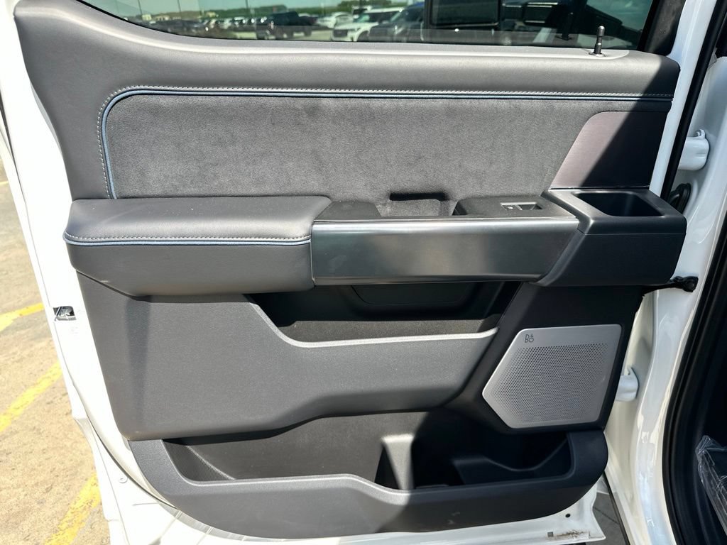New 2026 Ford F250 Platinum AWD/4WD image 25
