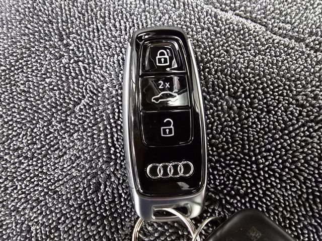 Used 2023 Audi Q7 3.0T Premium Plus AWD/4WD image 41