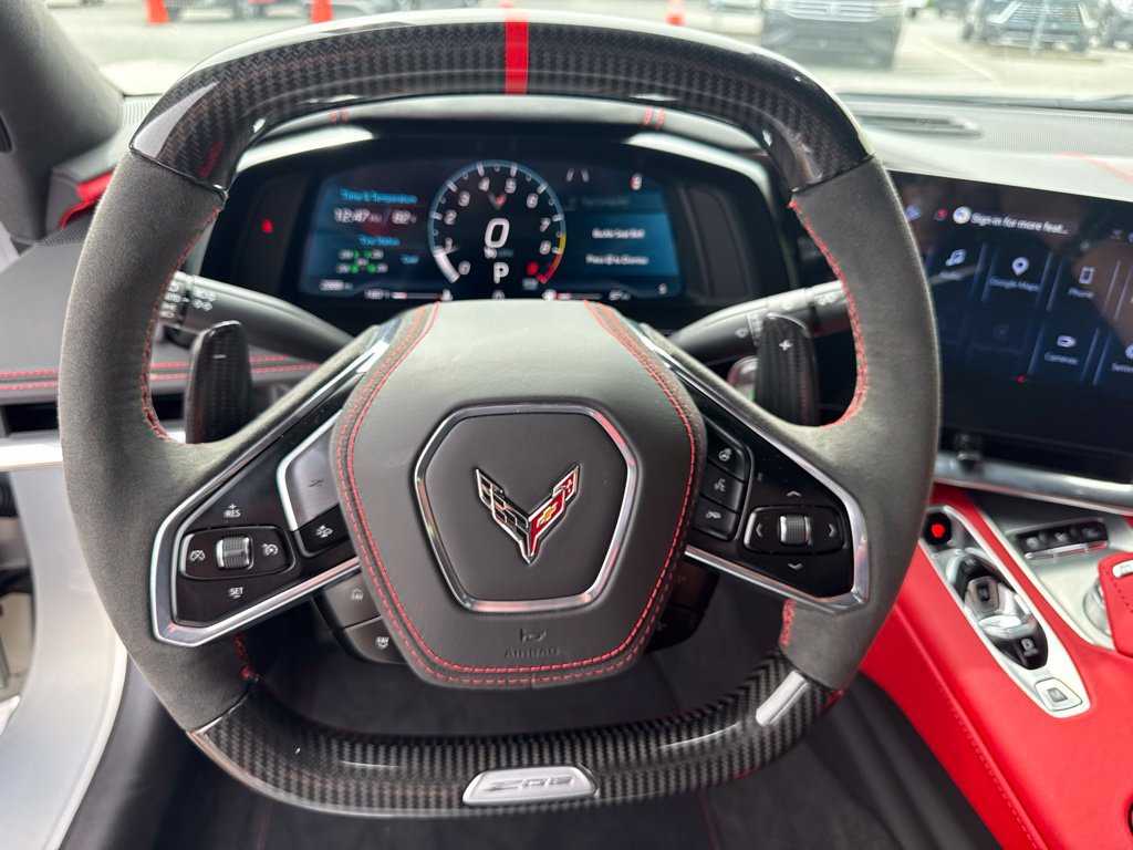 Used 2024 Chevrolet Corvette Z06 RWD image 33