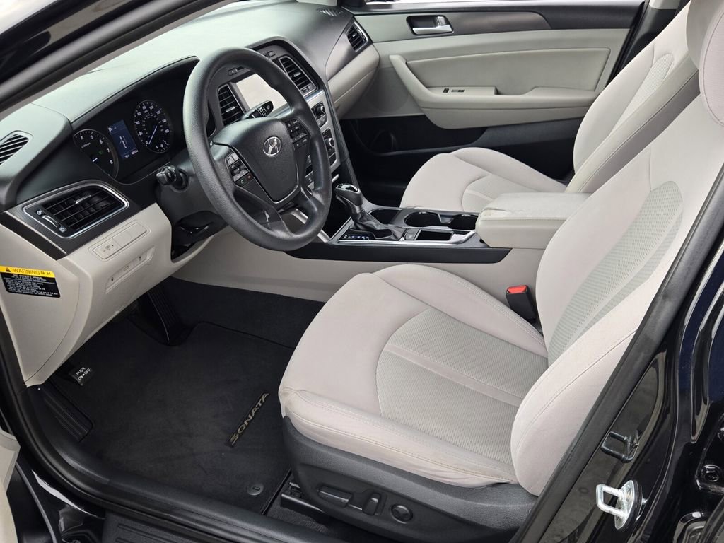Used 2016 Hyundai Sonata Sport image 11