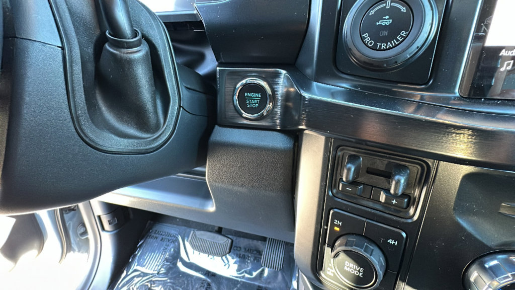 New 2026 Ford F350 Lariat w/ Lariat Ultimate Package image 17