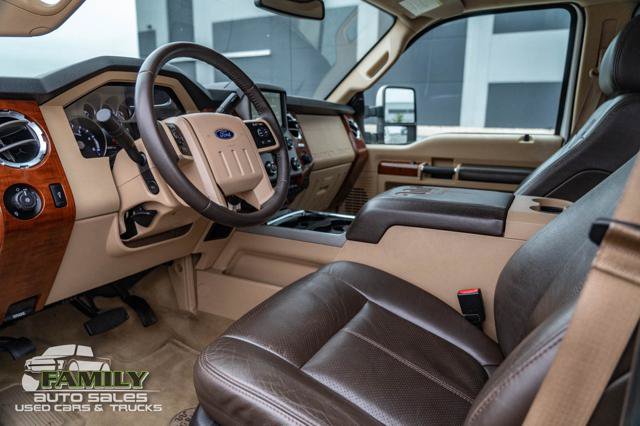 Used 2015 Ford F250 King Ranch w/ FX4 Off-Road Package AWD/4WD image 22